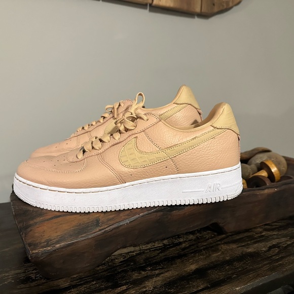 TAN NIKE AIR FORCE 1s Size 13 - Picture 3 of 7